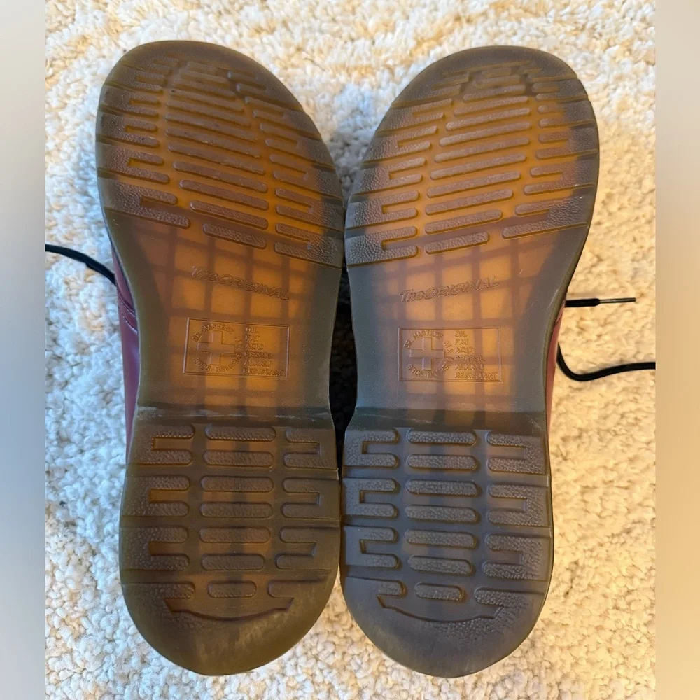 1461 Smooth Leather Dr. Martens Oxford Shoes - Picture 9 of 9